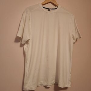 Leg3Nd Apparel White Classic Crew Neck T-shirt Jersey Knit Super Soft Size L